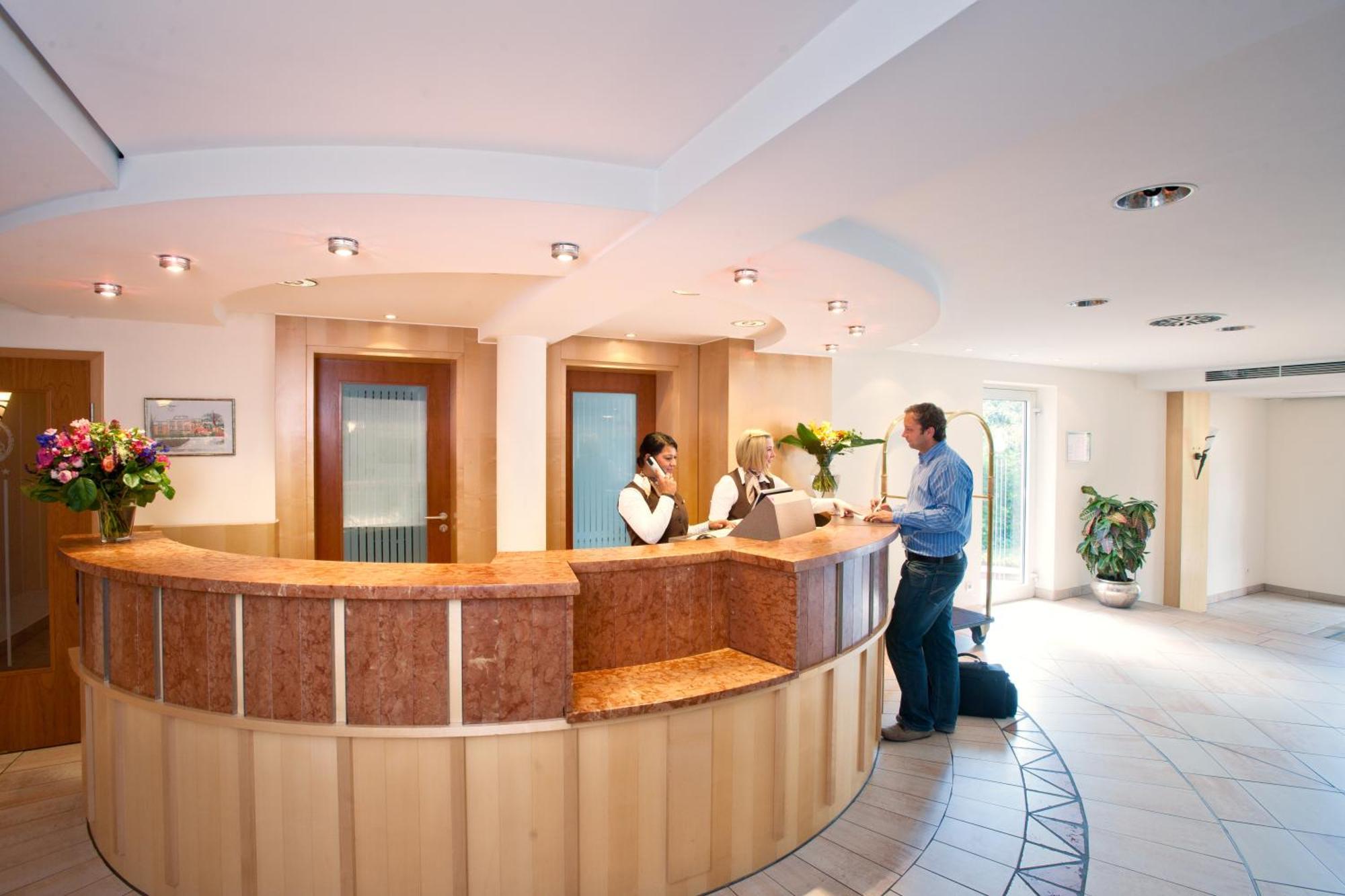 Hotel Barbarossa Düsseldorf